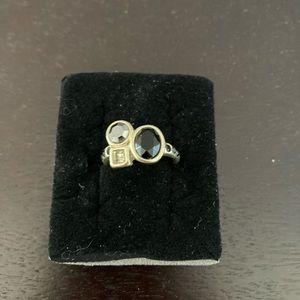 Women’s Ring size 7